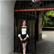 I give private lessons in modern history to GCSE, A-Level and undergraduate students.